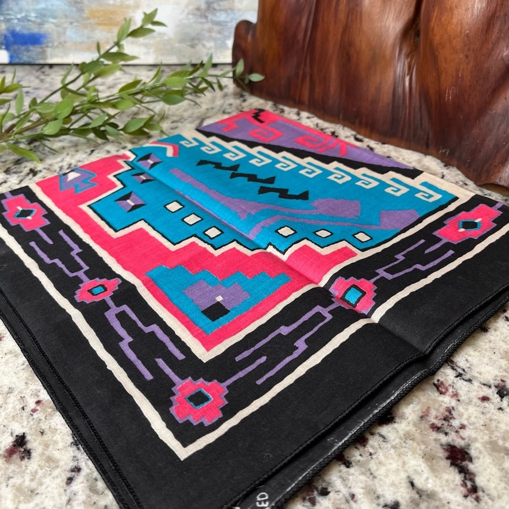 🖤💙🩷 Vintage Wamcraft Cotton Bandana